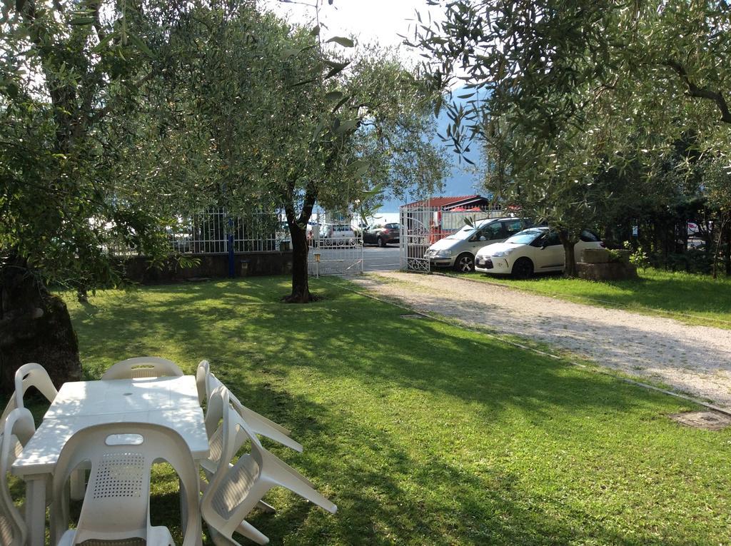 Апартаменти Casa Claudia Ассенца-ді-Брензоне Номер фото